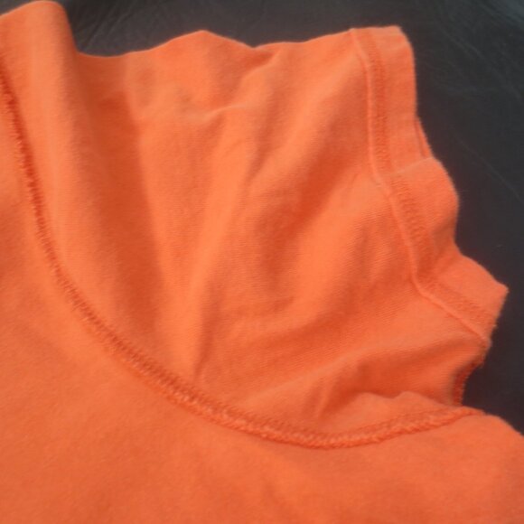 Abercrombie Fitch A & F Reverse Stitch V-Neck Sueded Cotton Muscle Cut T-Shirt - Picture 4 of 10